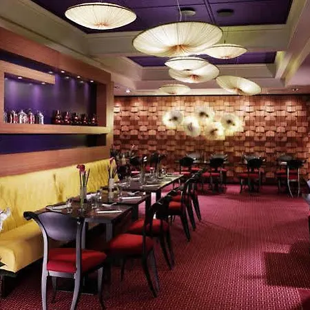 Renaissance Zurich 호텔 5*