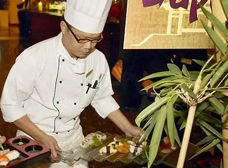 호텔 Renaissance Zurich 5*