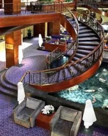 호텔 Renaissance Zurich 5*